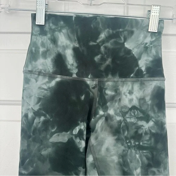 SOLD! Lululemon Align High Rise Tight 25” Diamond Dye Starlight Smoked Spruce 2 - Picture 6 of 12